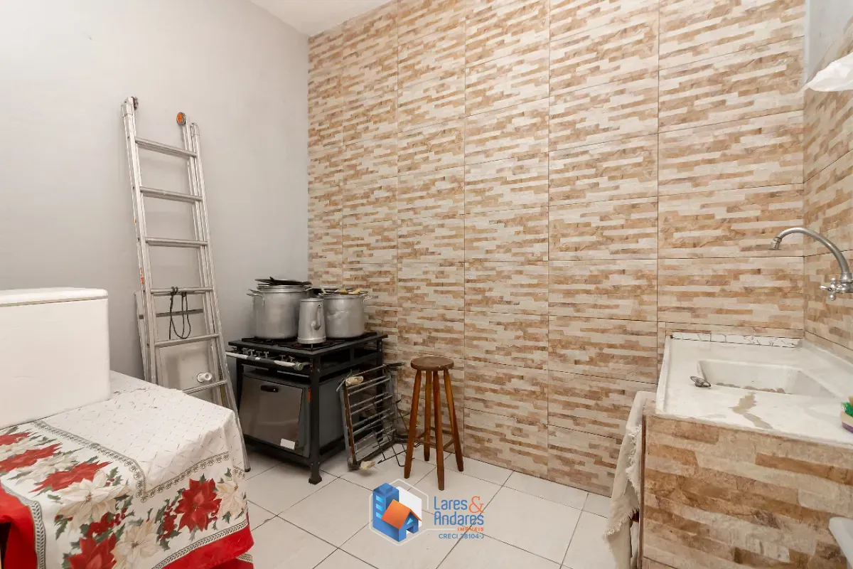 Casa, 3 quartos, 252 m² - Foto 3