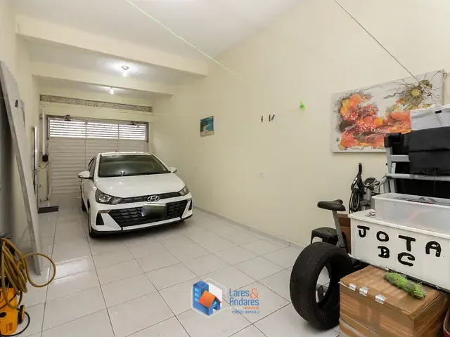 Casa com 260m² 3 quartos e 2 banheiros, à venda, no bairro Jardim Carombé em São Paulo