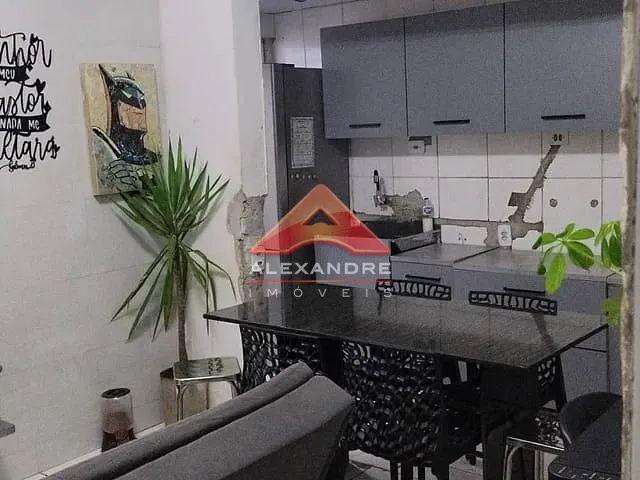 Casa 2 quartos e 1 banheiro, à venda, no bairro Campos de São José em São José dos Campos