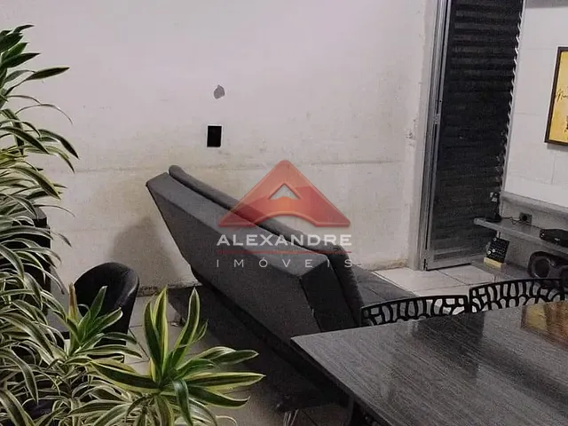 Casa 2 quartos e 1 banheiro, à venda, no bairro Campos de São José em São José dos Campos