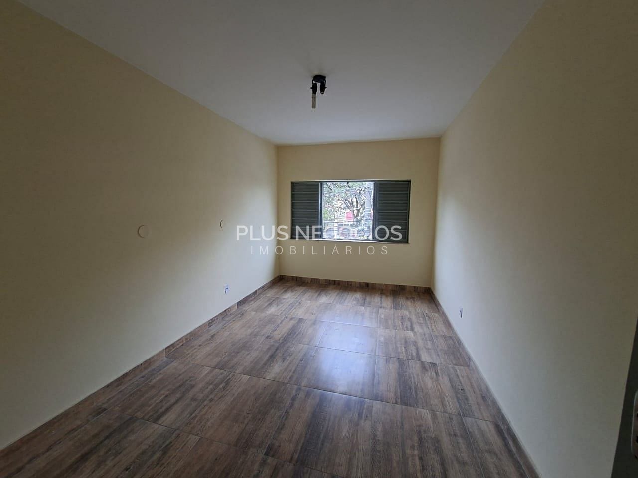 Casa, 1 quarto, 254 m² - Foto 10
