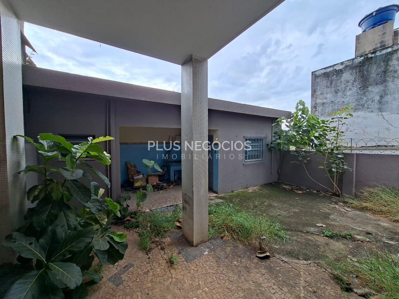 Casa, 1 quarto, 254 m² - Foto 4