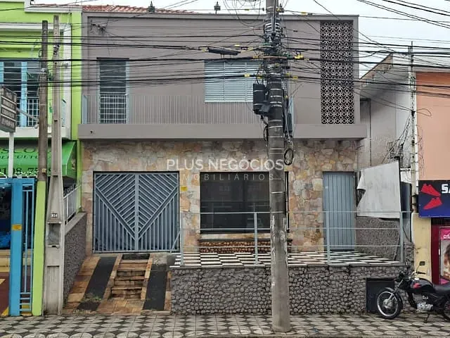 Casa com 254m², à venda, no bairro Vila Lucy em Sorocaba