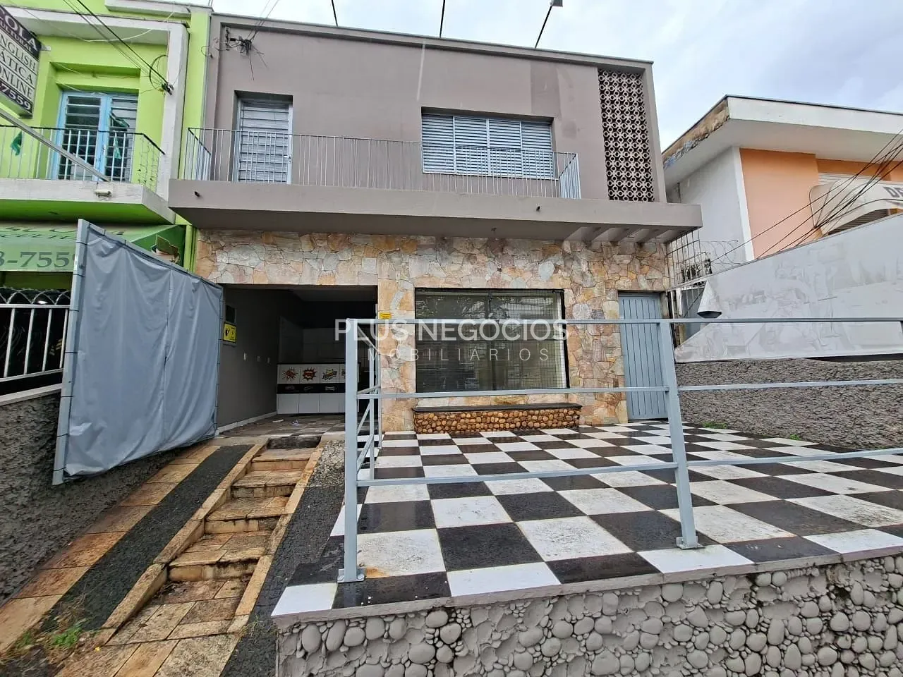 Casa, 1 quarto, 254 m² - Foto 1