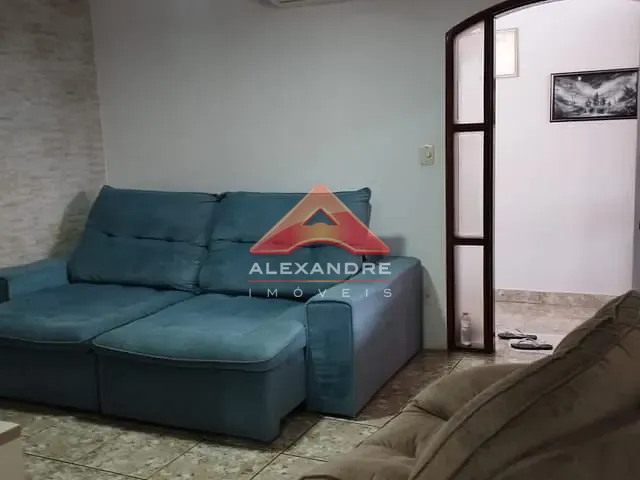 Casa 2 quartos e 2 banheiros, à venda, no bairro Jardim Motorama em São José dos Campos