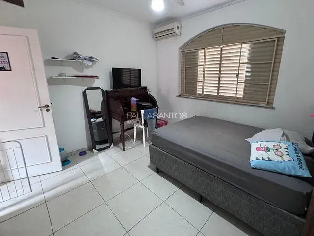 Casa 3 quartos e 3 banheiros, à venda, no bairro Vila Trujillo em Sorocaba