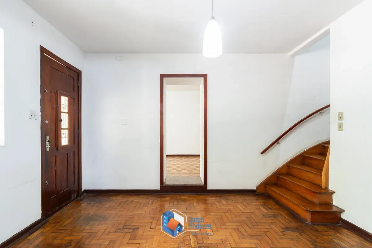 Casa, 6 quartos, 150 m² - Foto 2