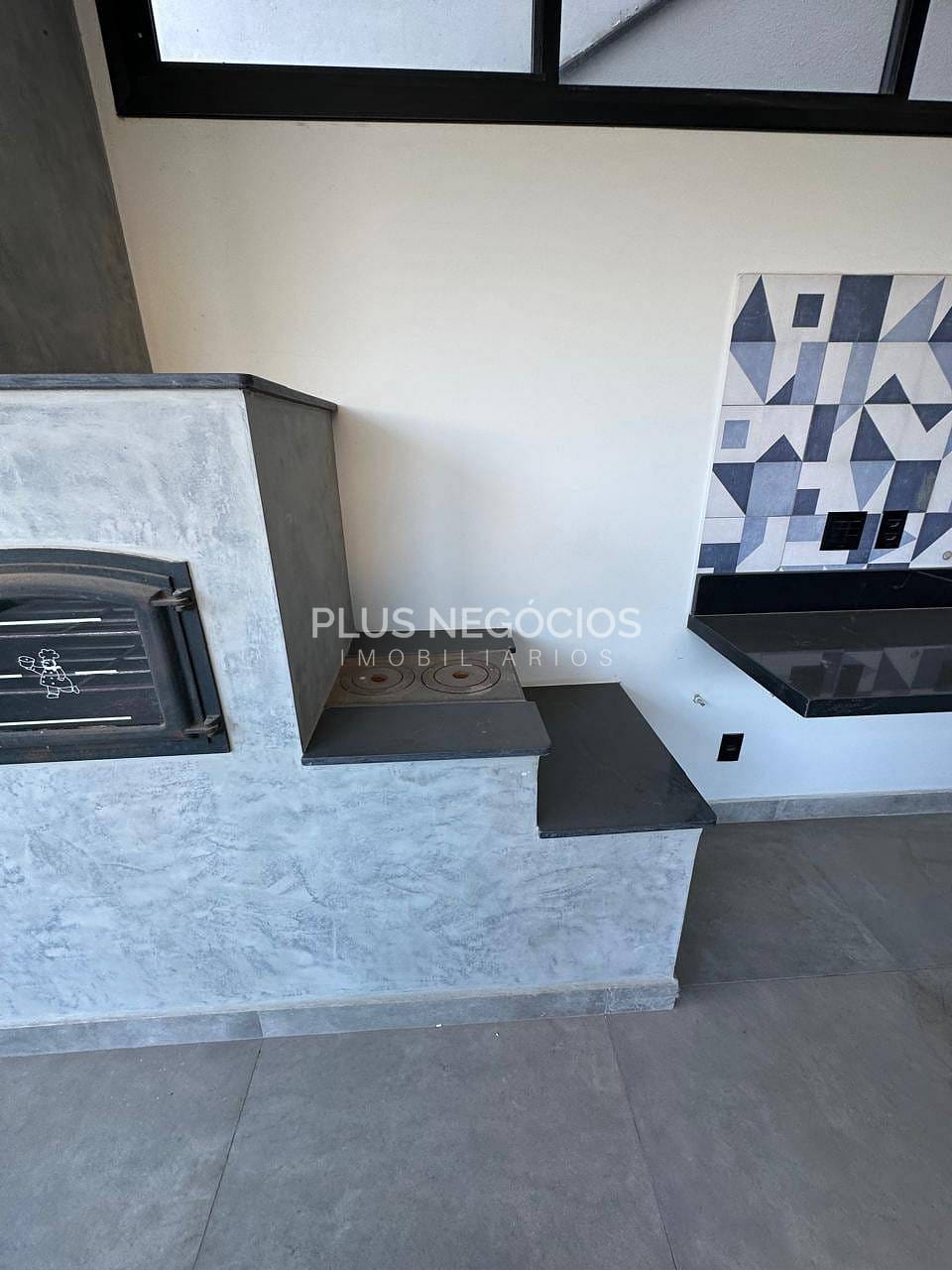 Casa à venda com 3 quartos, 235m² - Foto 9