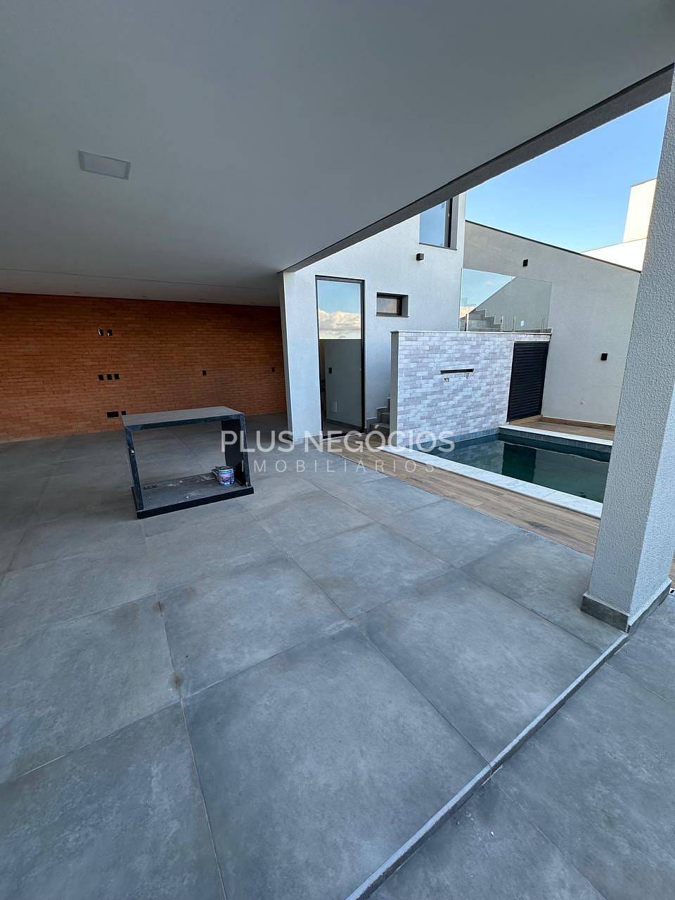 Casa à venda com 3 quartos, 235m² - Foto 7