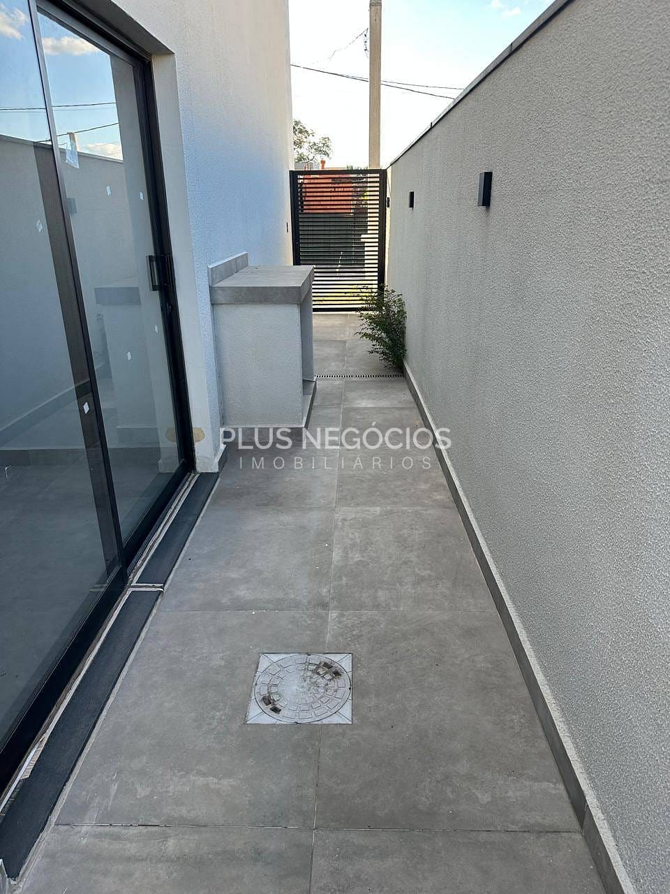 Casa à venda com 3 quartos, 235m² - Foto 17