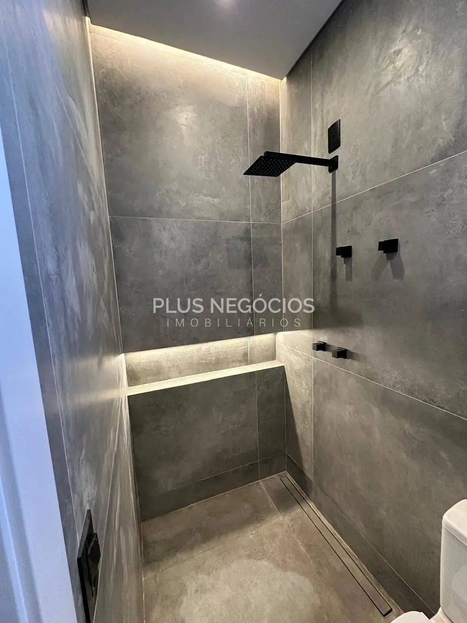 Casa, 3 quartos, 235 m² - Foto 23