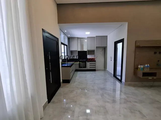 Casa 3 quartos e 2 banheiros, à venda, no bairro Jardim Residencial Veneza em Indaiatuba