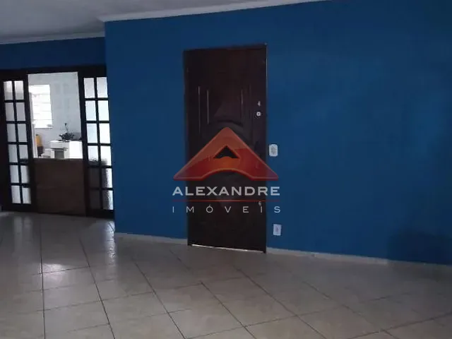 Casa 3 quartos e 1 banheiro, à venda, no bairro Jardim Satélite em São José dos Campos