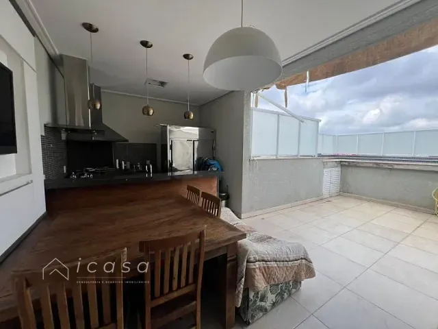 Casa com 218m² 8 quartos e 8 banheiros, para alugar, no bairro Centro em Caçapava