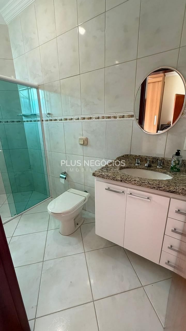 Casa à venda com 3 quartos, 225m² - Foto 24