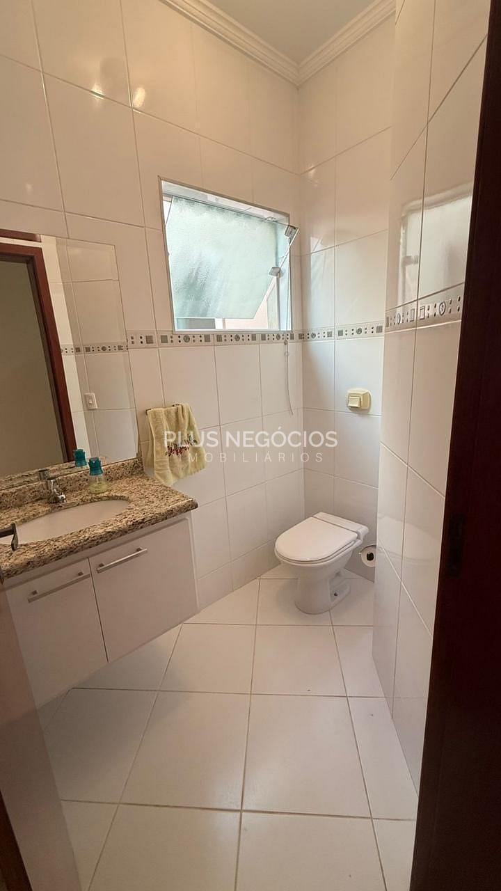 Casa à venda com 3 quartos, 225m² - Foto 21
