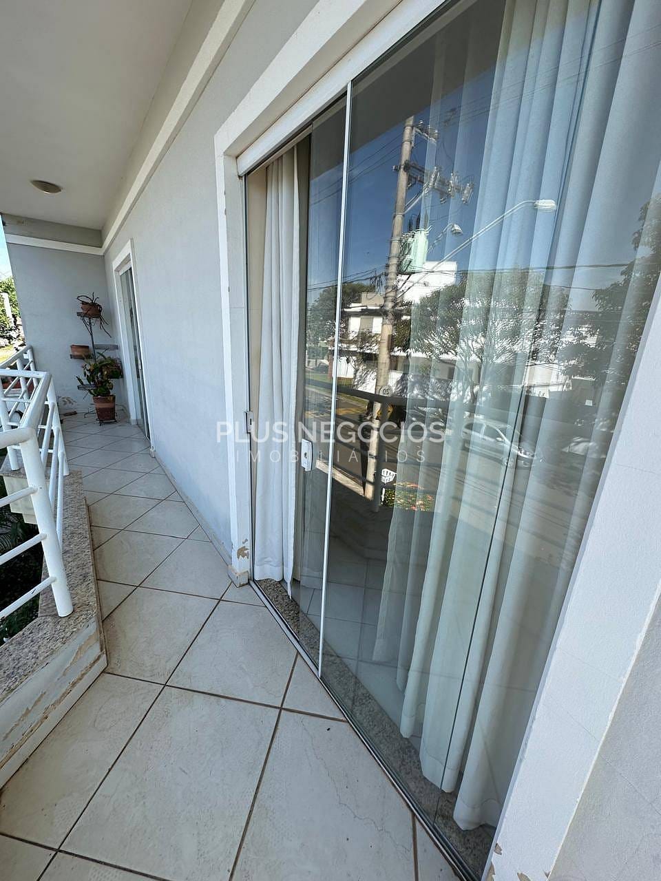Casa à venda com 3 quartos, 225m² - Foto 9