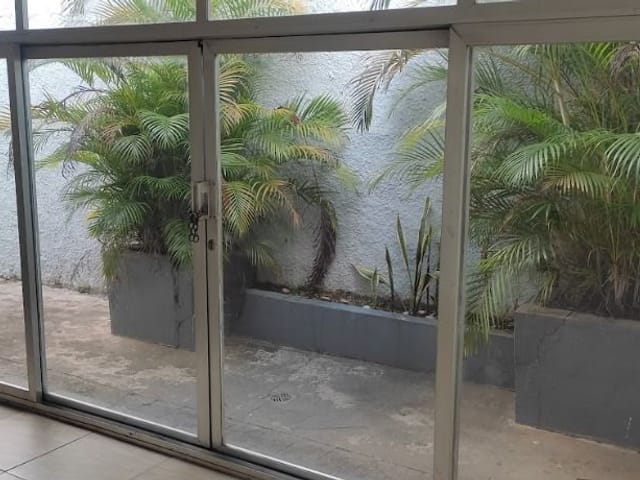 Foto do Casa - Casa com 3 dormitórios para alugar, 200 m² por R$ 1.800,00 - Centro - Sorocaba/SP | Ary Proenca Negócios Imobiliários Ltda