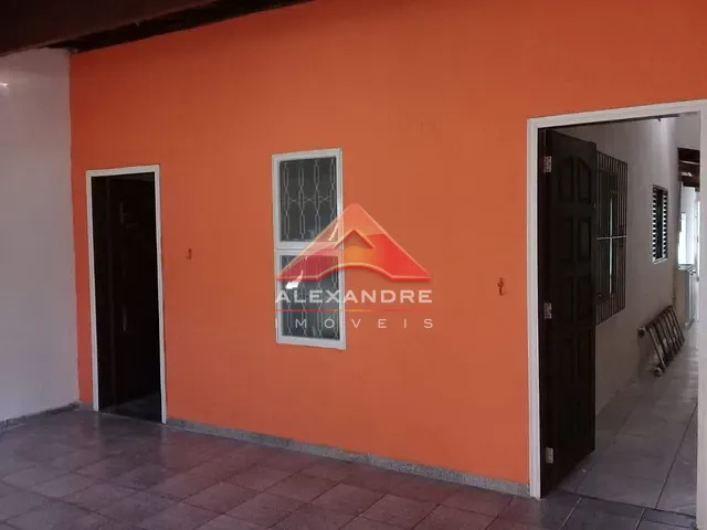 Casa 2 quartos e 1 banheiro, à venda, no bairro Parque Residencial Nova Caçapava em Caçapava