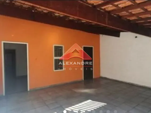 Casa 2 quartos e 1 banheiro, à venda, no bairro Parque Residencial Nova Caçapava em Caçapava