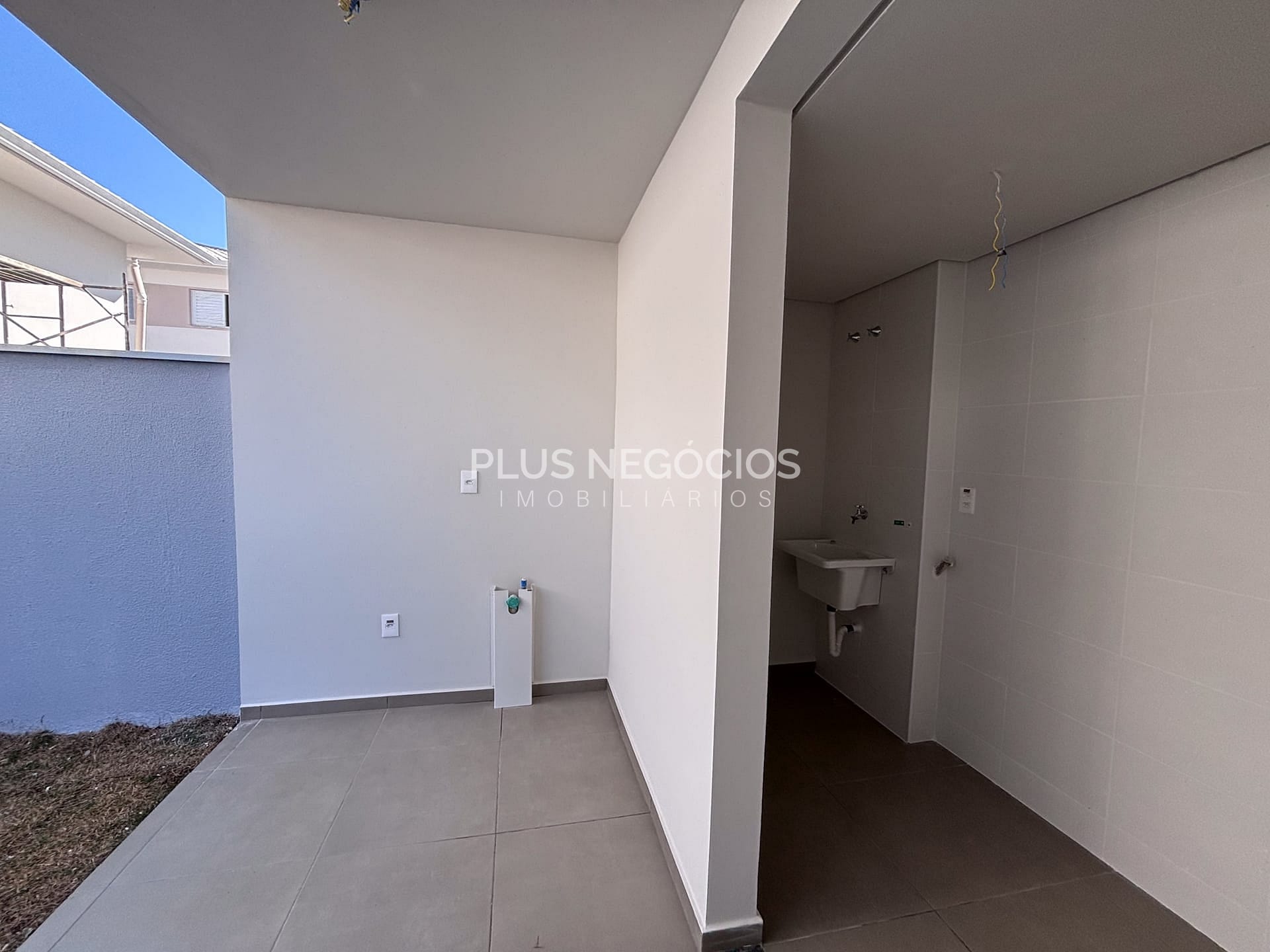 Casa à venda com 3 quartos, 113m² - Foto 6