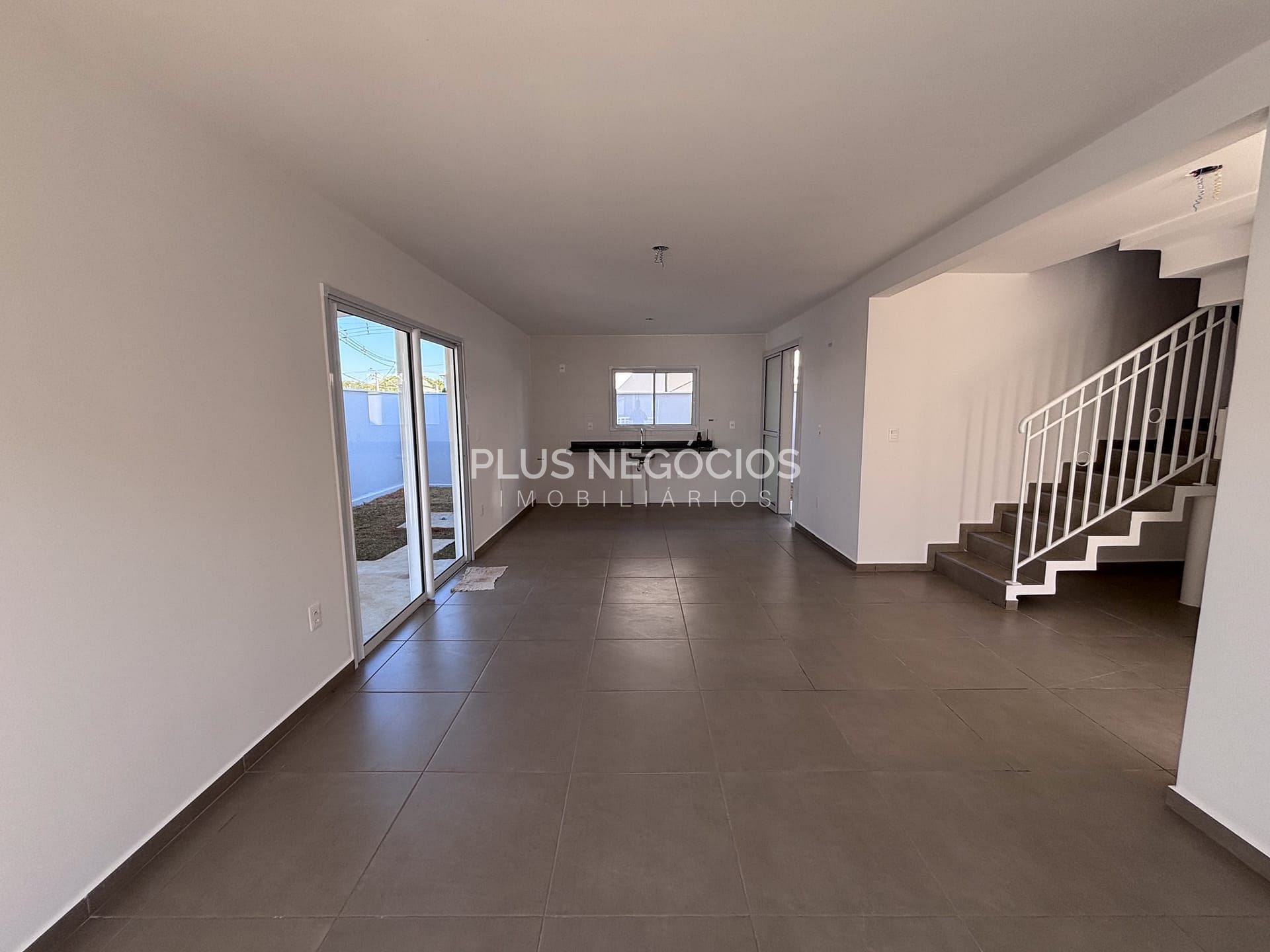 Casa à venda com 3 quartos, 113m² - Foto 34