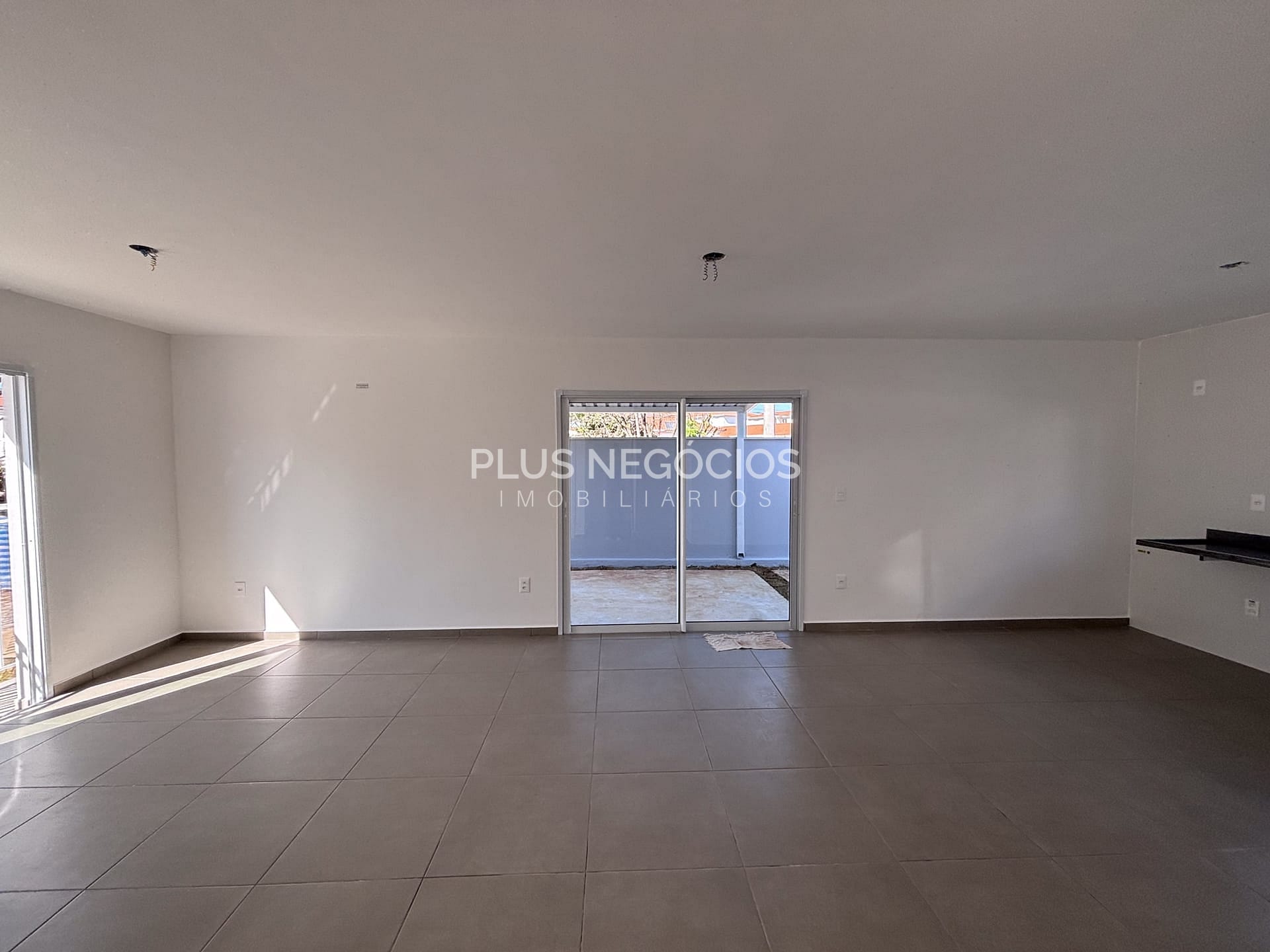 Casa à venda com 3 quartos, 113m² - Foto 35