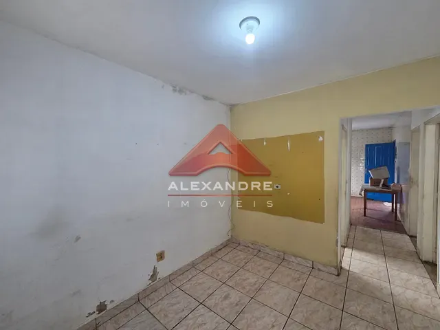 Casa 3 quartos e 1 banheiro, à venda, no bairro Jardim Valparaíba em São José dos Campos
