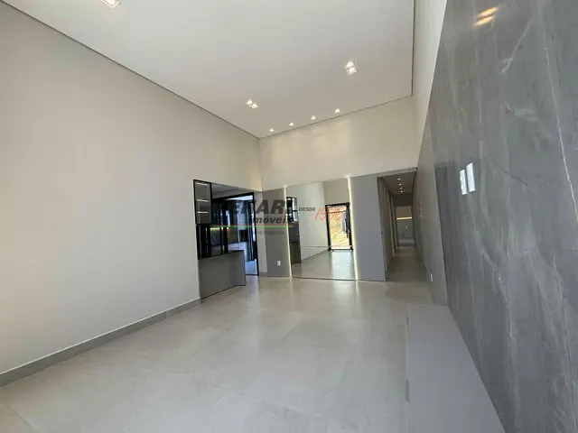 Casa com 200m² 3 quartos e 3 banheiros, à venda, no bairro Loteamento Park Gran Reserve em Indaiatuba