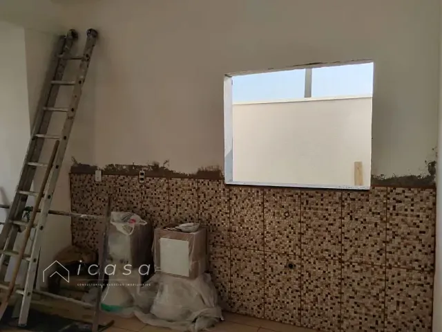 Casa com 83m² 2 quartos e 1 banheiro, à venda, no bairro Tijuco Preto em Caçapava