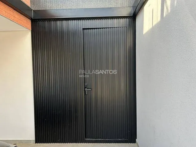 Casa com 300m² 3 quartos e 5 banheiros, à venda, no bairro Aparecidinha em Sorocaba