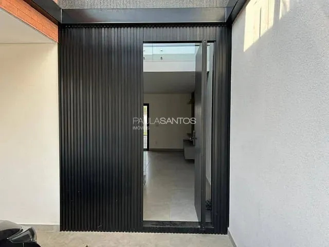 Casa com 300m² 3 quartos e 5 banheiros, à venda, no bairro Aparecidinha em Sorocaba