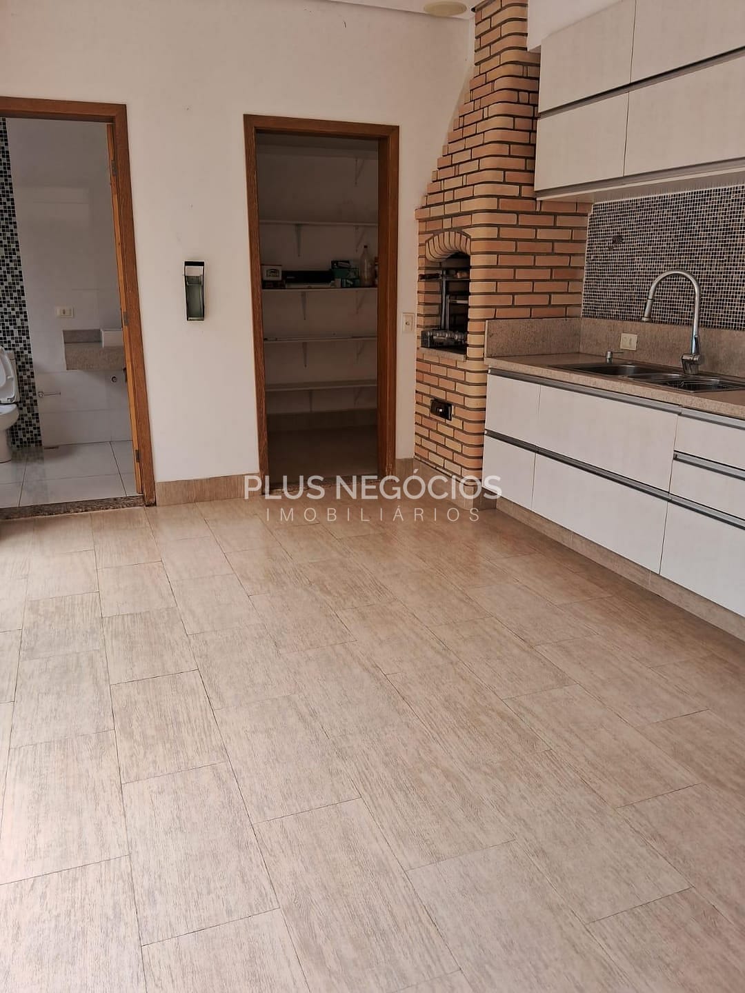 Casa à venda com 3 quartos, 222m² - Foto 16