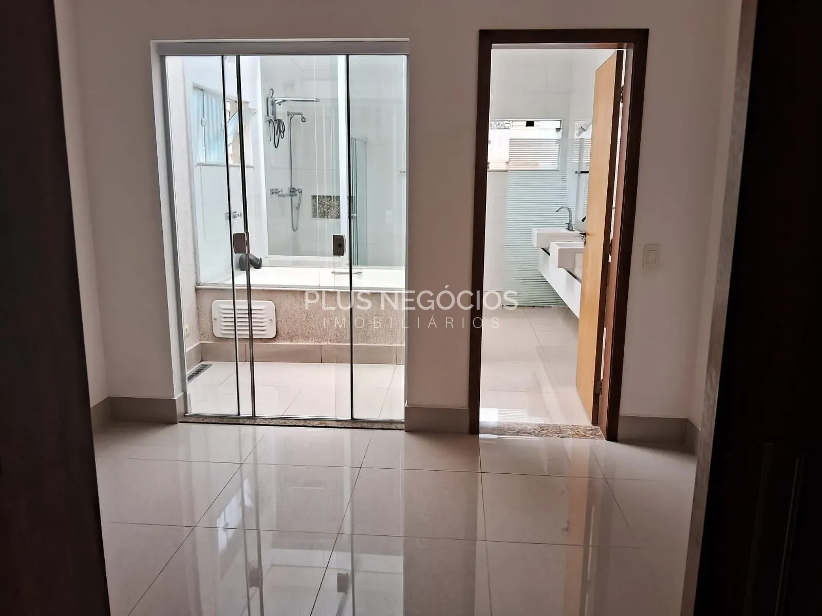 Casa, 3 quartos, 222 m² - Foto 30