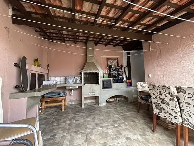 Casa com 277m² 5 quartos e 5 banheiros, à venda, no bairro Jardim Leocádia em Sorocaba
