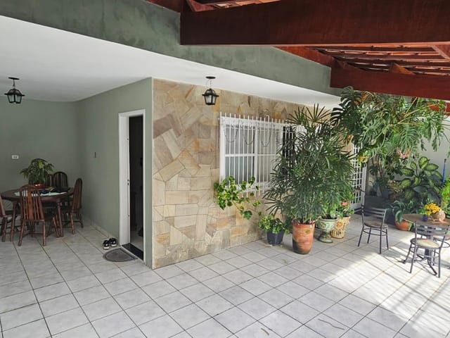 Casa á venda, Jd. Ismênia - Sjc/SP