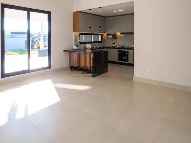 Casa com 204m² 3 quartos e 2 banheiros, à venda, no bairro Park Gran Reserve em Indaiatuba