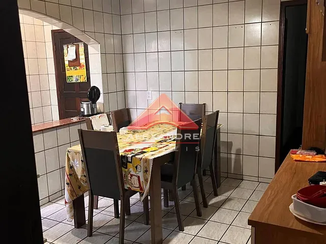 Casa 4 quartos e 3 banheiros, à venda, no bairro Parque Novo Horizonte em São José dos Campos