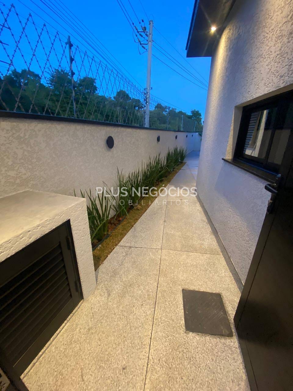Casa à venda com 3 quartos, 184m² - Foto 20