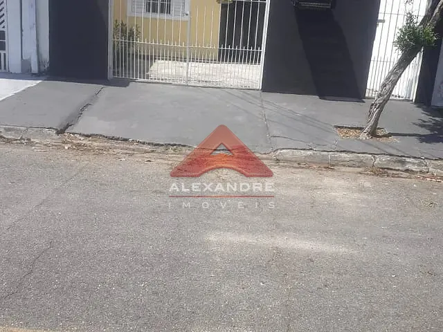Casa 2 quartos e 1 banheiro, à venda, no bairro Jardim Santa Inês I em São José dos Campos
