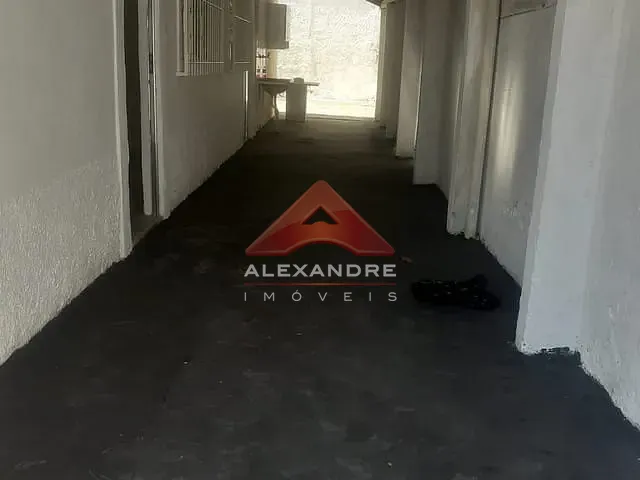 Casa 2 quartos e 1 banheiro, à venda, no bairro Jardim Santa Inês I em São José dos Campos