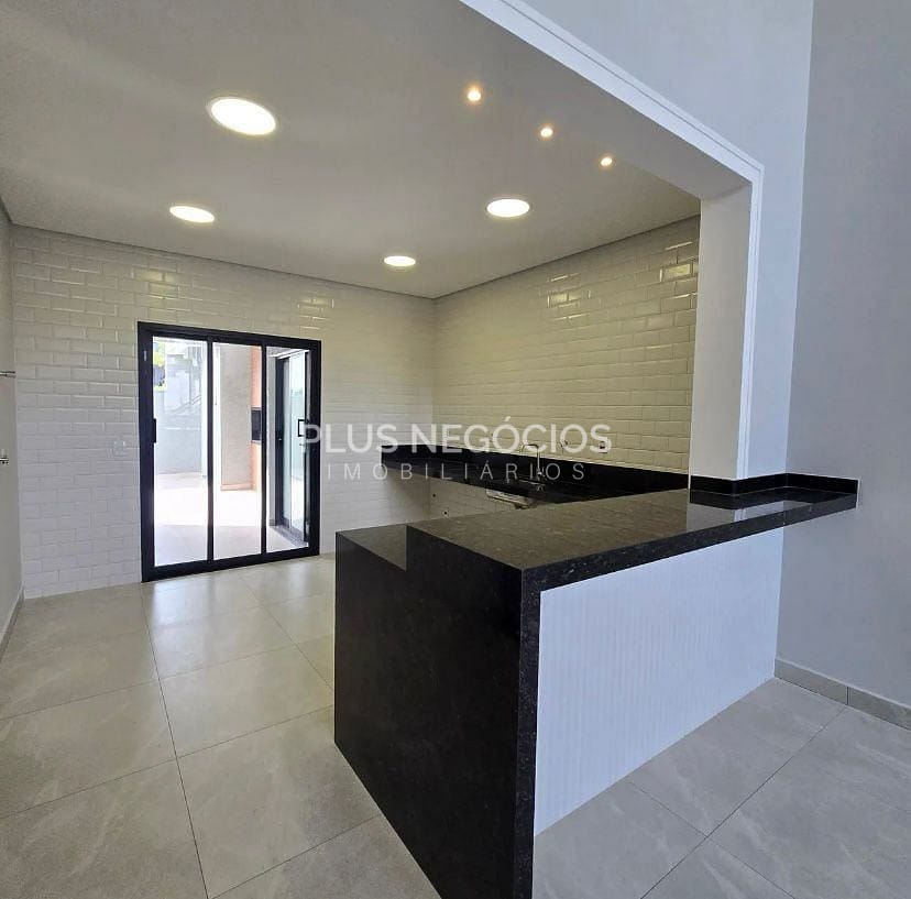 Casa à venda com 3 quartos, 184m² - Foto 5