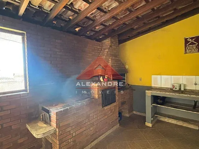 Casa com 317m² 4 quartos e 2 banheiros, à venda, no bairro Jardim Nova Michigan II em São José dos Campos