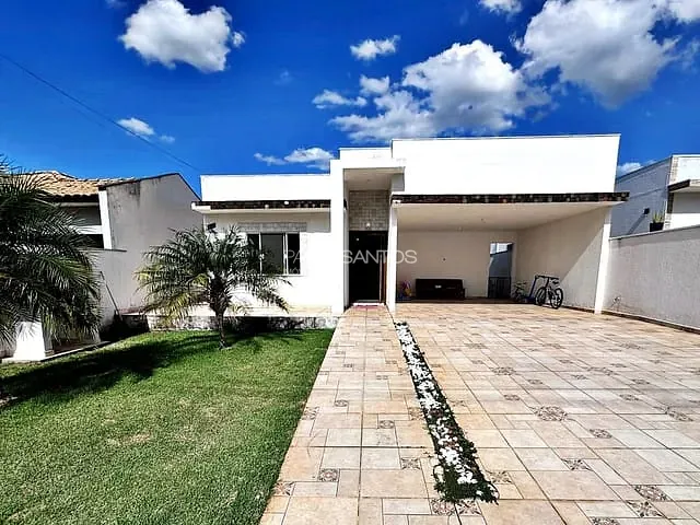 Casa com 360m² 3 quartos e 4 banheiros, à venda, no bairro Cajuru do Sul em Sorocaba