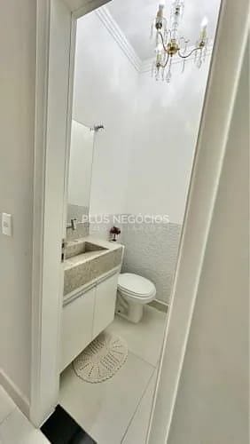 Casa à venda e aluguel com 3 quartos, 142m² - Foto 9