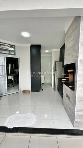 Casa à venda e aluguel com 3 quartos, 142m² - Foto 6