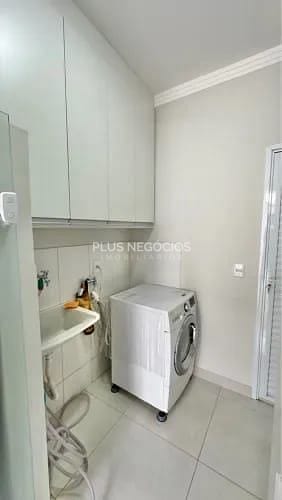 Casa à venda e aluguel com 3 quartos, 142m² - Foto 17