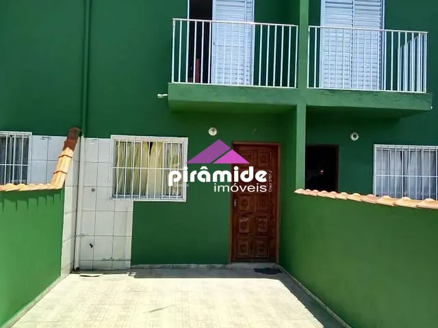 Casa com 1000m² 2 quartos e 2 banheiros, à venda, no bairro Porto novo em Caraguatatuba
