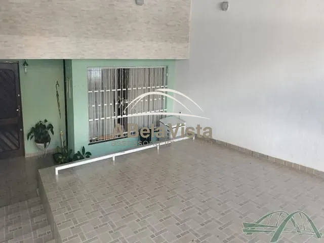 Casa com 136m² 4 quartos e 3 banheiros, à venda, no bairro JD DAS FLORES em Osasco