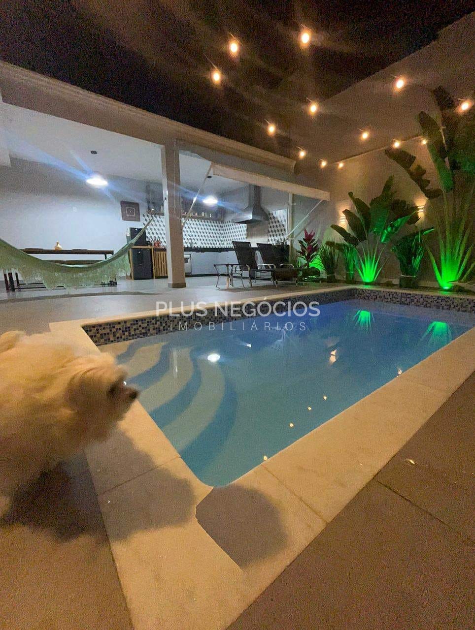 Casa à venda com 3 quartos, 260m² - Foto 12